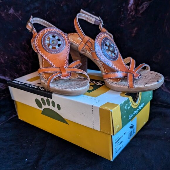 LIKE NEW Western Rodeo High-heel Sandals Medicine Wheel Leather Cork Spring Step - Picture 3 of 16